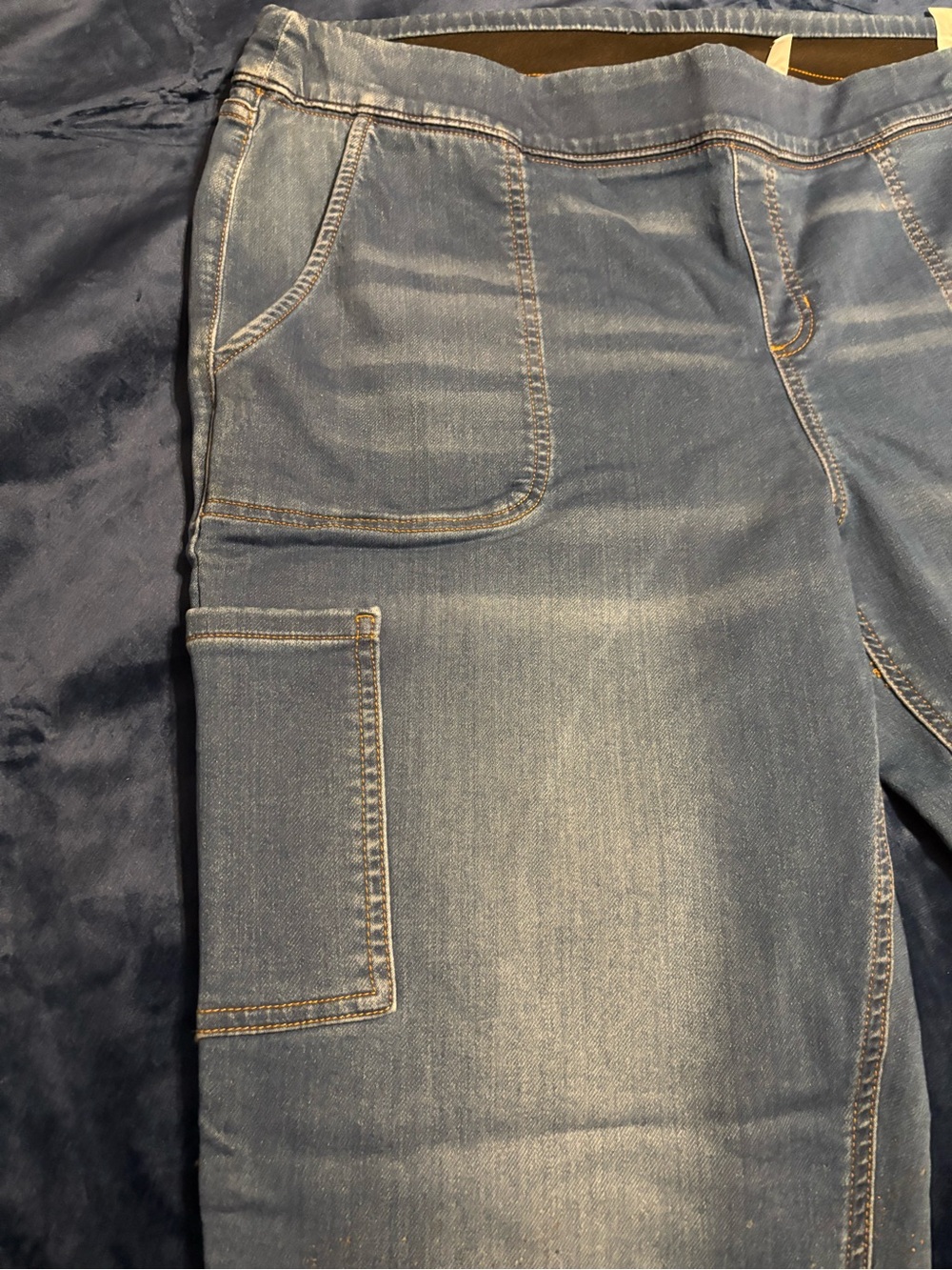 Denim & Co Women’s XL Pull On Cargo Jeans Stretch Blue Denim NWT - Picture 2 of 7